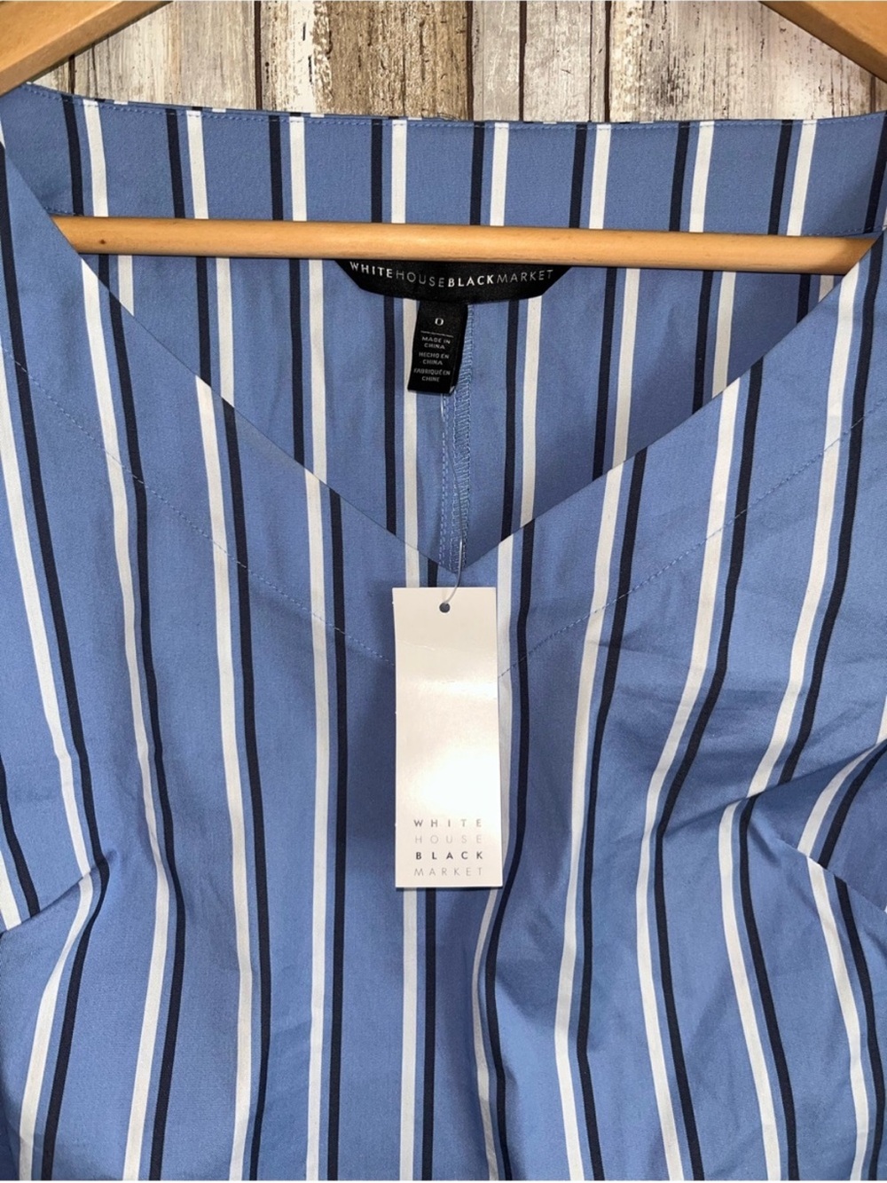 White House Black Market Blue Stripe Bell Sleeve Cotton Stretch Top Size 0 - Picture 7 of 8
